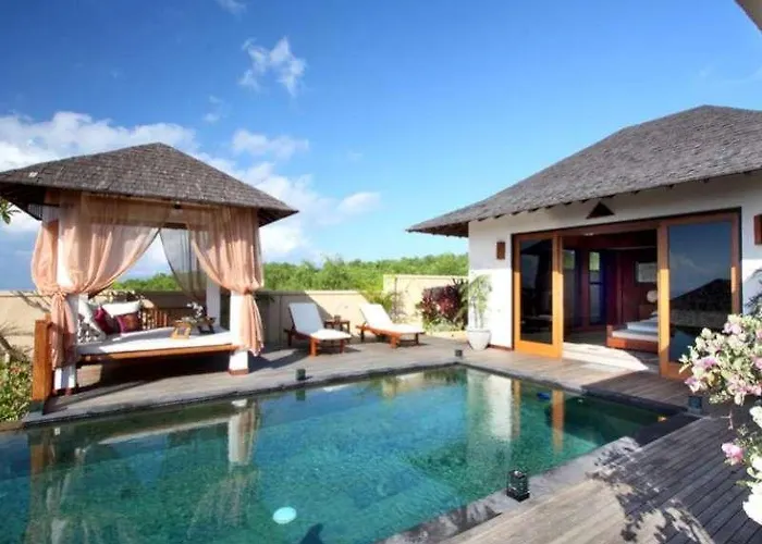 Villa Airis Luxury And *